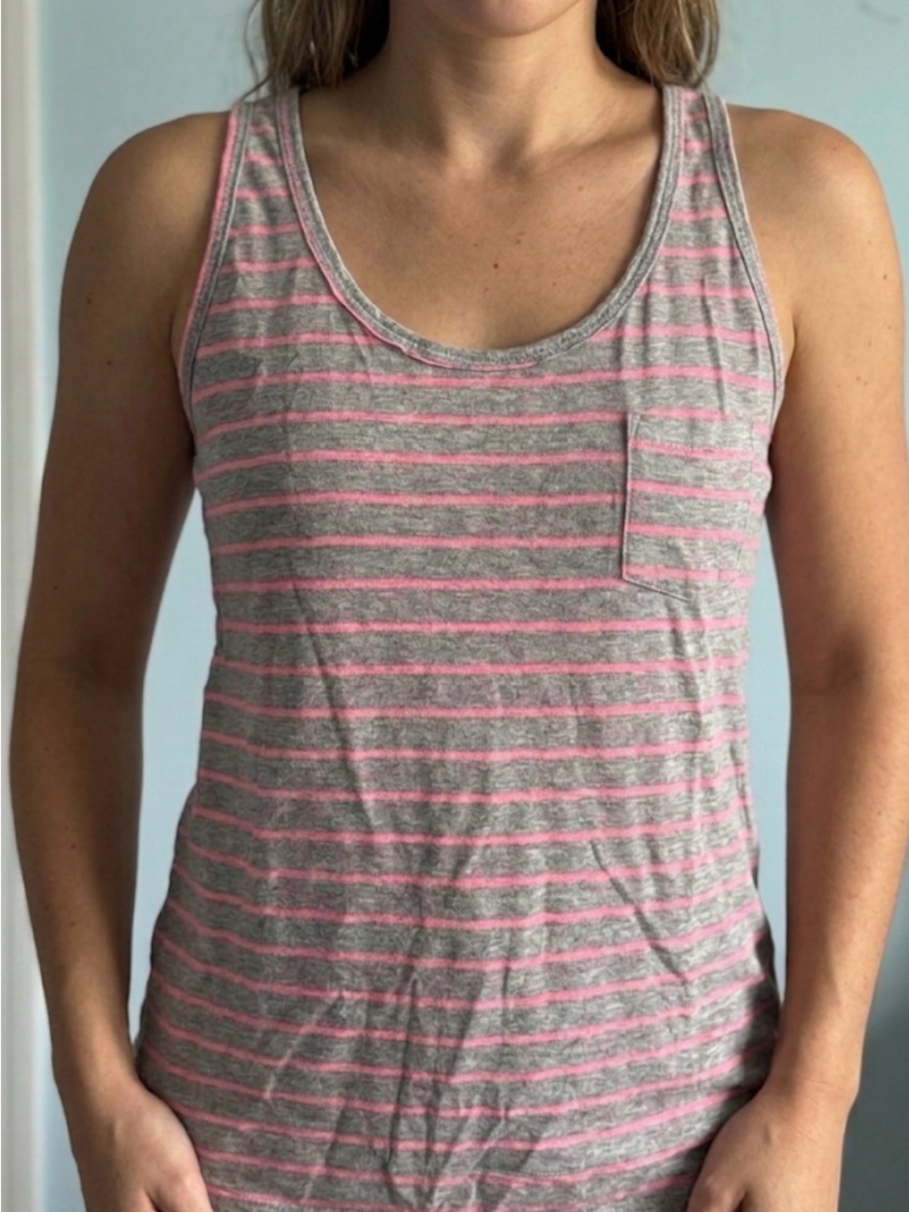 Xhilaration Heather Gray and Pink Striped Scoop Tank